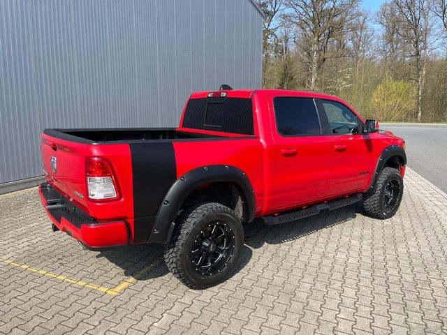 Dodge 5.7 CREWCAB 4×4 GAS LPG 2019 zvedlý o  6 palců