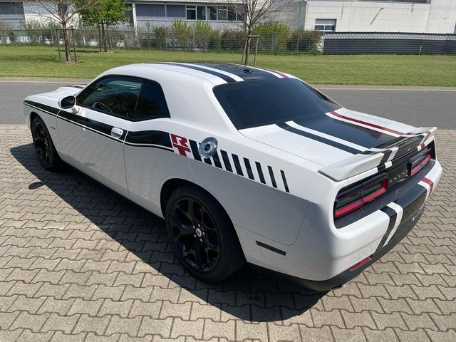 Dodge Challenger 5.7 R/T Auto.