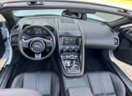 Německé vozidlo Jaguar F-TYPE Cabriolet R AWD