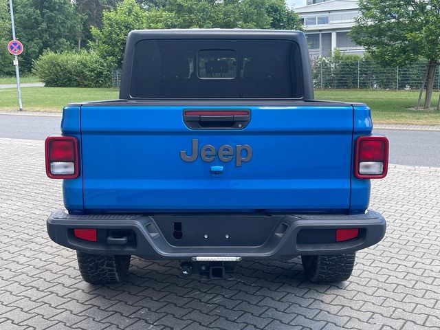 Jeep Gladiator Sport 3.6 4×4 kůže LED tažné navigace