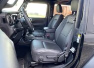 Jeep Wrangler 3,6l V6 s automatickou off-road skládací střechou