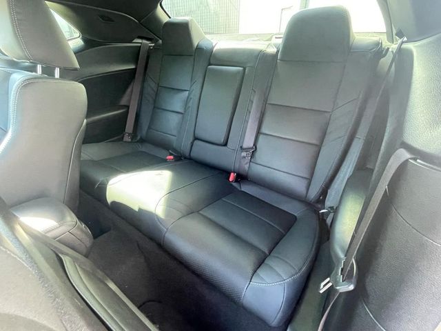 Dodge Challenger 5.7 R/T Automat. kůže
