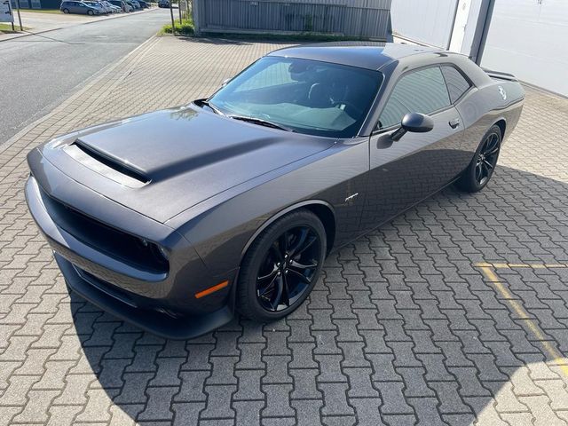 Dodge Challenger 5.7 R/T Automat. kůže