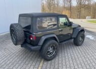 Jeep Wrangler 3,6l V6 s automatickou off-road skládací střechou