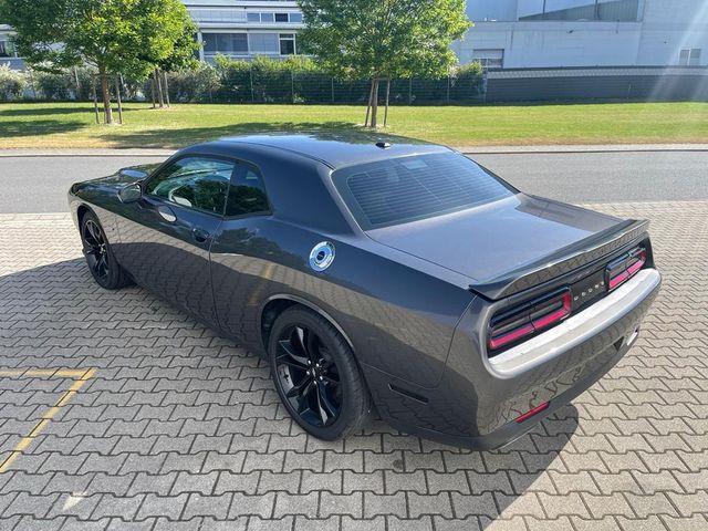 Dodge Challenger 5.7 R/T Automat. kůže