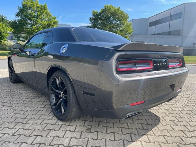 Dodge Challenger 5.7 R/T Automat. kůže