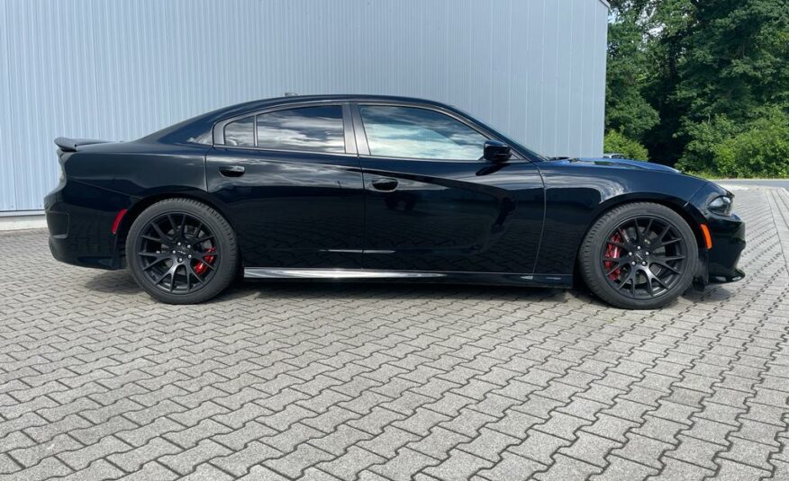Dodge Charger 6,2 Hellcat SRT Navi Xenon Brembo