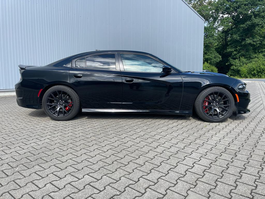 Dodge Charger 6,2 Hellcat SRT Navi Xenon Brembo