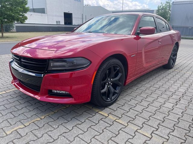 Dodge Charger 5.7 R/T Navi 20 palců kola