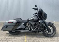 Přestavba Harley-Davidson FLHTK Ultra Glide