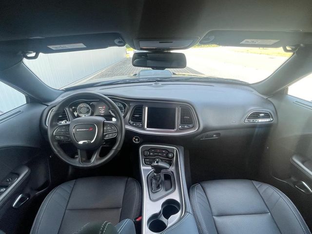 Dodge Challenger 6.4 Shaker Auto. Kokůže Navi SRT
