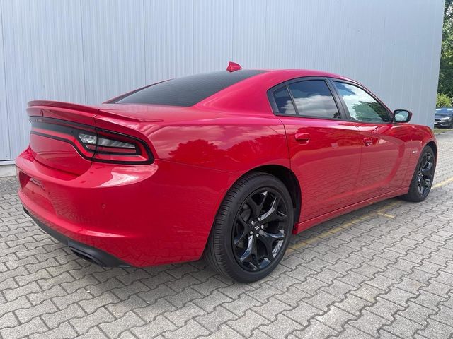 Dodge Charger 5.7 R/T Navi 20 palců kola