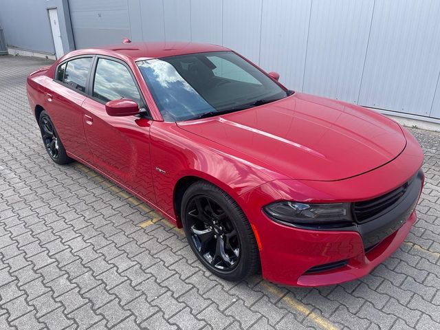 Dodge Charger 5.7 R/T Navi 20 palců kola
