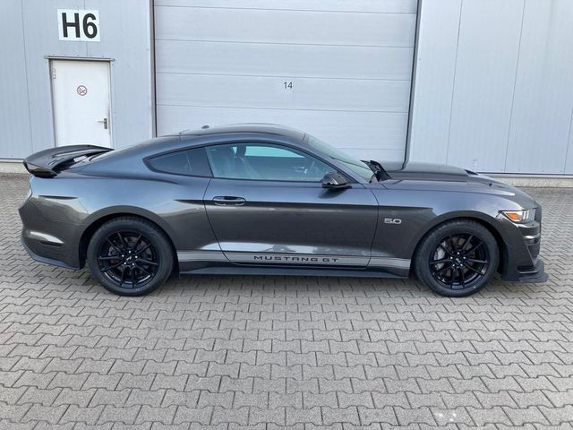 Ford Mustang 5.0 V8 GT 50 Year Edition Performance