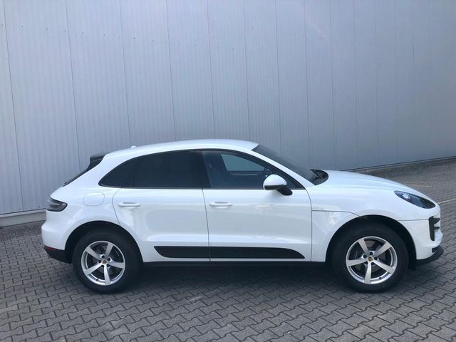 Porsche Macan 2.0 Facelift Chrono Lane Keeping LED