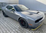 Dodge Challenger 6.4 SRT 8