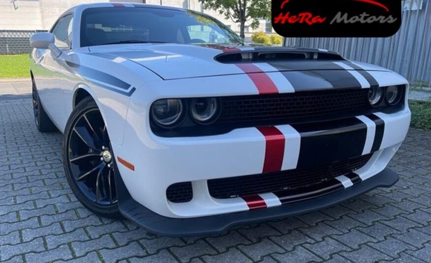 Dodge Challenger 6.4 SRT 8  Navi