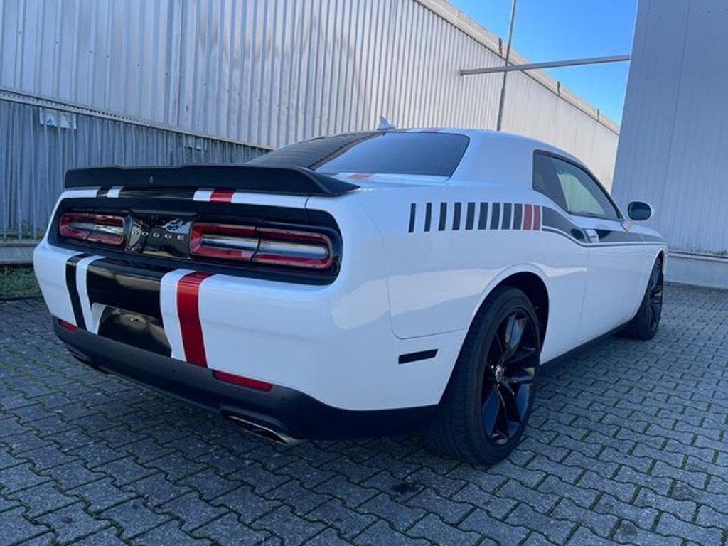 Dodge Challenger 6.4 SRT 8 Navi