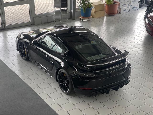 Porsche Cayman 718 GT4 PCCB Clubsport