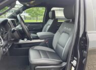 Dodge 5.7  CREWCAB 4×4  LPG 2021