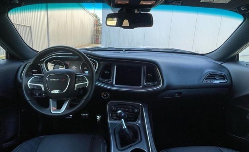 Dodge Challenger 6.4 SRT 8  Navi