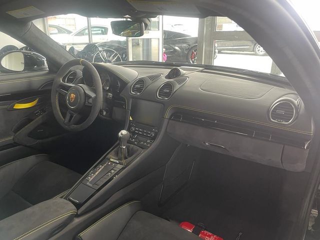 Porsche Cayman 718 GT4 PCCB Clubsport