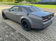 Dodge Challenger 6.4 SRT 8