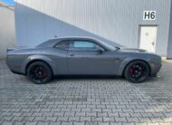 Dodge Challenger 6.4 SRT 8