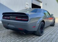 Dodge Challenger 6.4 SRT 8